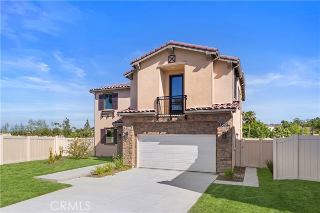 3199 Morningfield Dr Drive, Chino Hills CA: https://media.crmls.org/medias/21992906-aebf-4cb6-a33c-9bdf472e15eb.jpg