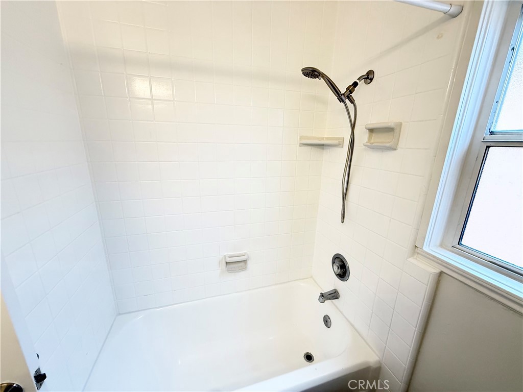 MLS #GD25265733 image #9