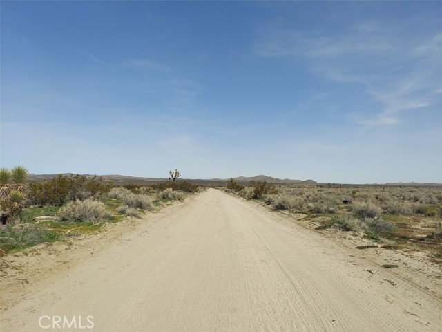 0 Caughlin Rd, Adelanto, California 92301, ,Land,For Sale,0 Caughlin Rd,CRHD24038474