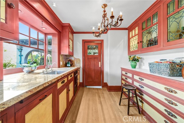 1215 Wentworth, Pasadena CA: https://media.crmls.org/medias/219baea9-91b8-44d7-a58c-5271174e1d5e.jpg