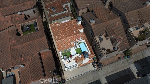 Detail Gallery Image 19 of 21 For 606 1/2 Marigold Ave, Corona Del Mar,  CA 92625 - 2 Beds | 2/1 Baths