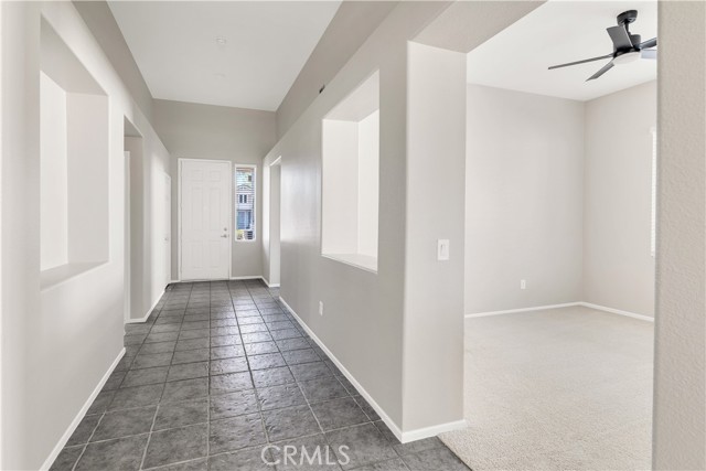 29658 Painted Desert Drive, Menifee CA: https://media.crmls.org/medias/219da93f-ba77-4791-8188-ba2383f0cf0d.jpg