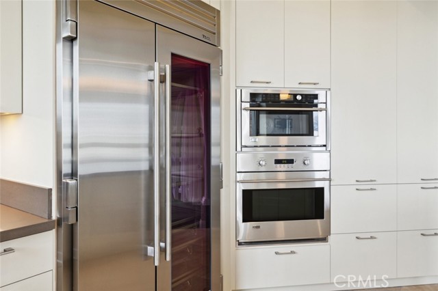 Detail Gallery Image 14 of 71 For 619 Caruso Ave, Glendale,  CA 91210 - 2 Beds | 3 Baths