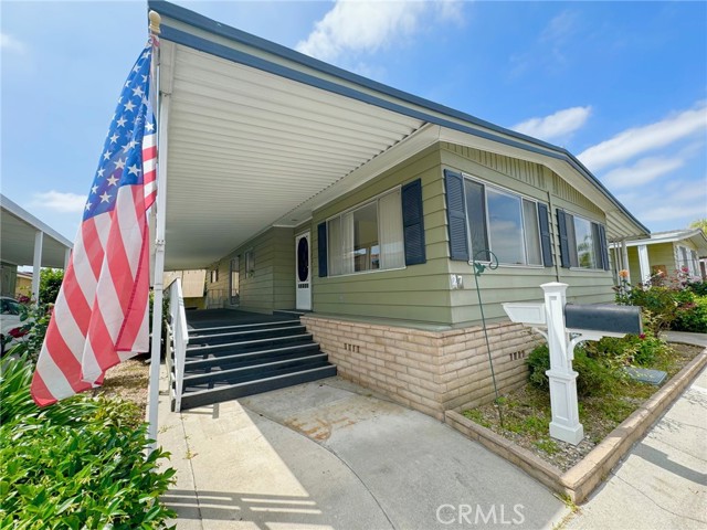 Detail Gallery Image 1 of 1 For 416 Jeffries #27,  Monrovia,  CA 91016 - 2 Beds | 2 Baths