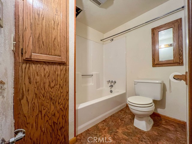 2208 Bernina, Pine Mountain Club CA: https://media.crmls.org/medias/219ee26b-6b02-4652-b7be-f26187ec23ee.jpg