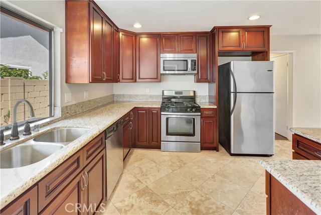 Image 7 of 28 For 6693 Teakwood