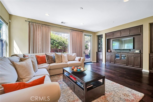 Detail Gallery Image 9 of 61 For 783 Gatun St #104,  San Pedro,  CA 90731 - 3 Beds | 2/1 Baths