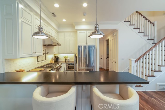 Detail Gallery Image 13 of 38 For 700 Acacia Ave a,  Corona Del Mar,  CA 92625 - 3 Beds | 3/1 Baths