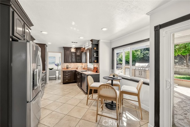 Detail Gallery Image 8 of 36 For 17760 Calle Barcelona, Rowland Heights,  CA 91748 - 4 Beds | 3 Baths