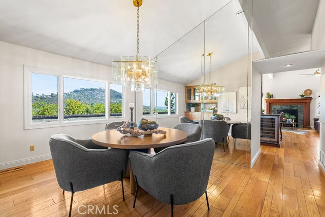 Detail Gallery Image 13 of 38 For 12782 Periwinkle, North Tustin,  CA 92705 - 5 Beds | 3/1 Baths