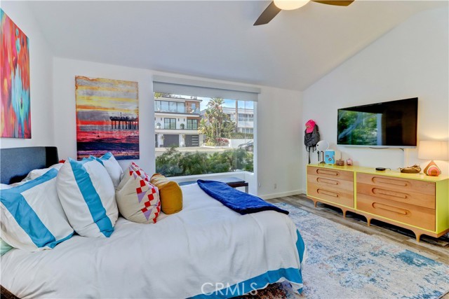 Detail Gallery Image 6 of 75 For 134 Crescent Bay Dr, Laguna Beach,  CA 92651 - 4 Beds | 3/1 Baths