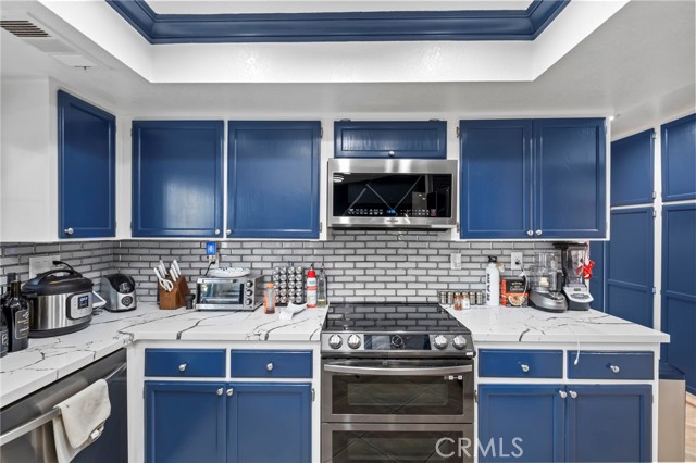 Detail Gallery Image 17 of 75 For 28719 Jenny, Menifee,  CA 92584 - 3 Beds | 2/1 Baths