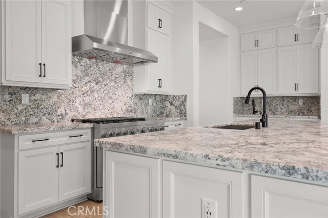 Detail Gallery Image 7 of 75 For 11763 Quailrun Ct, Chatsworth,  CA 91311 - 5 Beds | 6 Baths