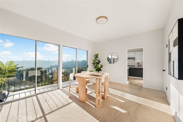 Detail Gallery Image 17 of 75 For 7426 Mulholland Dr, Los Angeles,  CA 90046 - 2 Beds | 2 Baths