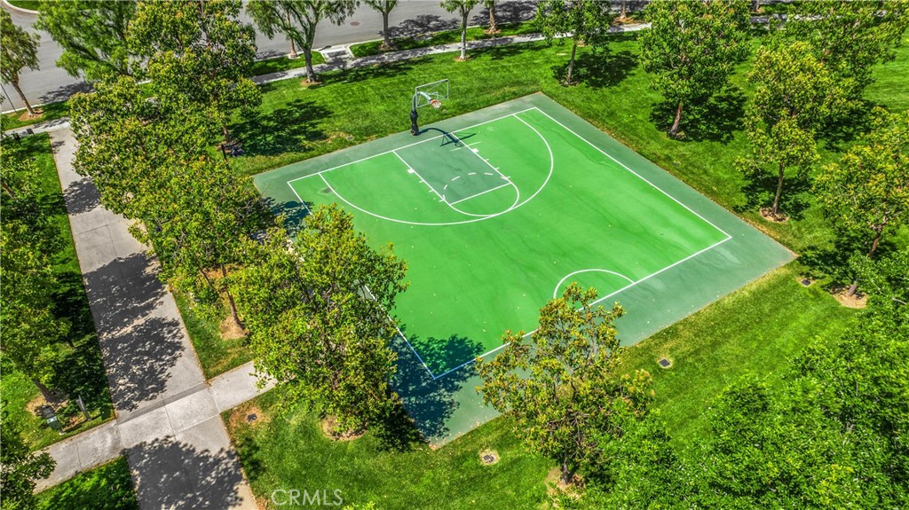 https://media.crmls.org/medias/21a1cb03-5642-410f-a932-28ea628bf4f7.jpg?preset=X-Large