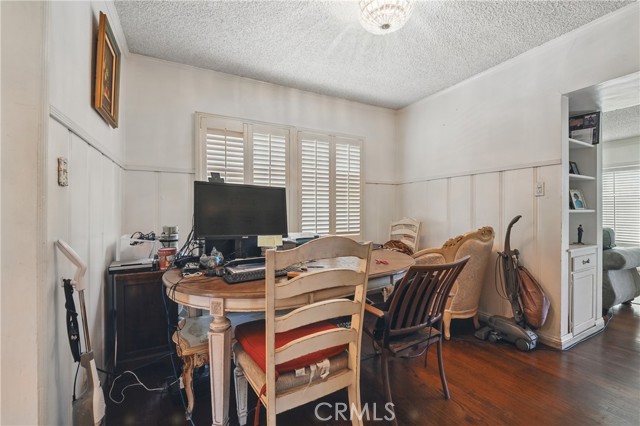 Detail Gallery Image 6 of 30 For 2031 W 94th St, Los Angeles,  CA 90047 - 2 Beds | 1 Baths