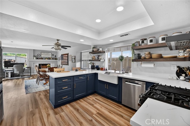 Detail Gallery Image 23 of 49 For 39055 via Las Sintras, Murrieta,  CA 92562 - 4 Beds | 2/1 Baths