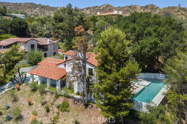 Drew Fenton | 17433 Camino De Yatasto Pacific Palisades CA | MLS: 7355290