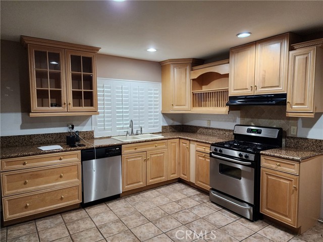 Detail Gallery Image 4 of 8 For 2635 E Marlena St, West Covina,  CA 91792 - 4 Beds | 2 Baths