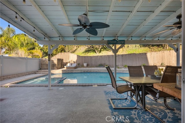 Detail Gallery Image 26 of 33 For 27466 Annette Jo, Saugus,  CA 91350 - 3 Beds | 3 Baths