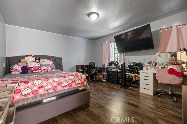 3428 Fletcher Drive, Los Angeles CA: https://media.crmls.org/medias/21a47a34-3b50-4316-9fbb-3ad7b0057a6e.jpg