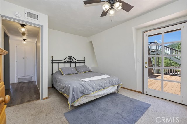 39325 Lodge Road, Fawnskin CA: https://media.crmls.org/medias/21a5d136-6fd2-49f0-bbe2-fd062c744864.jpg