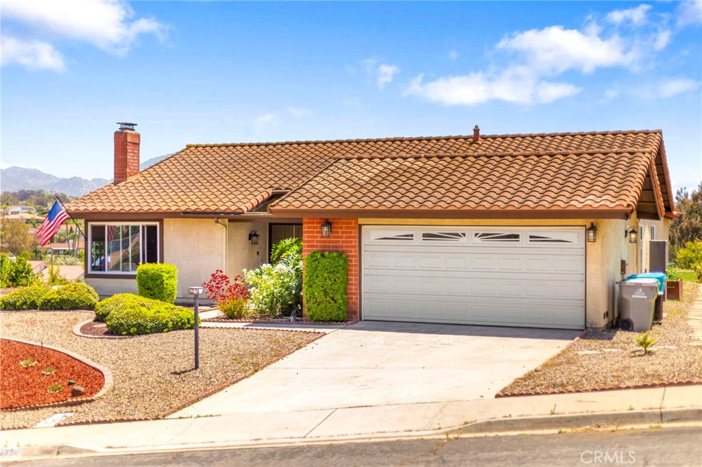 12271 Fernando Court - photo 2