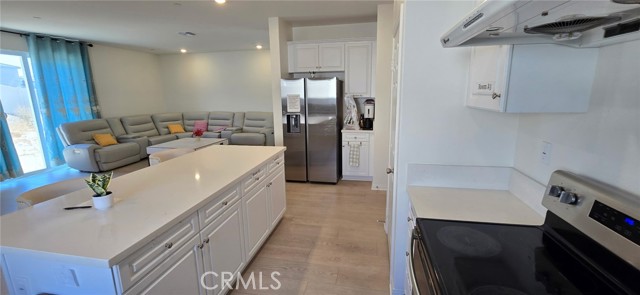 19427 Seeding Palace Circle, Riverside CA: https://media.crmls.org/medias/21a88e12-d0ec-4adf-ad7e-bd1e0cbb9c49.jpg