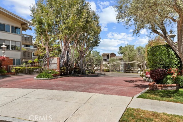 6542 Ocean Crest Drive, Rancho Palos Verdes CA: https://media.crmls.org/medias/21a8c43b-dc5a-48e1-b9b3-e55d463bd8d4.jpg