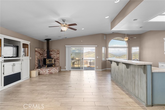 Detail Gallery Image 15 of 64 For 5370 Royal Oaks Dr, Oroville,  CA 95966 - 3 Beds | 2/1 Baths
