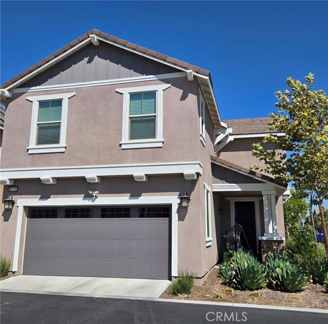 Detail Gallery Image 2 of 45 For 16720 Wyndham Ln, Fontana,  CA 92336 - 3 Beds | 2/1 Baths