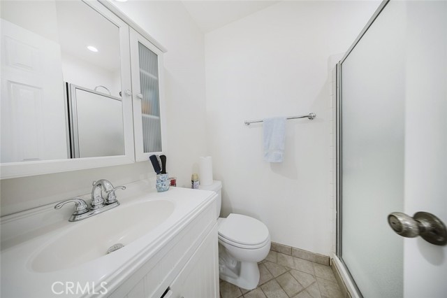 Detail Gallery Image 27 of 39 For 9775 via Roma, Burbank,  CA 91504 - 2 Beds | 3 Baths