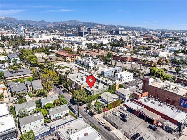 Detail Gallery Image 29 of 31 For 1120 N El Centro #5,  Los Angeles,  CA 90038 - 2 Beds | 2/1 Baths