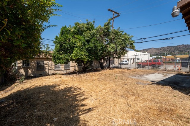 Detail Gallery Image 29 of 39 For 5065 La Roda Ave, Los Angeles,  CA 90041 - 3 Beds | 1 Baths