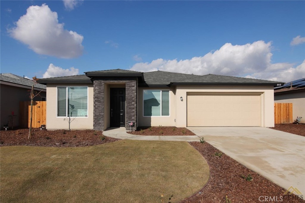 802 Kidlington Court