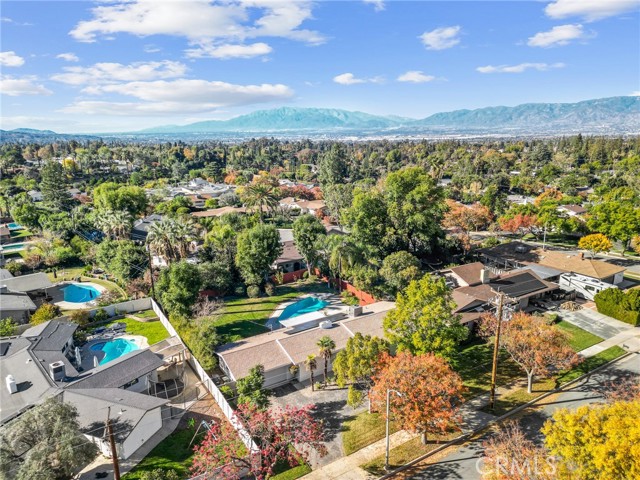 Detail Gallery Image 4 of 49 For 1514 Franklin, Redlands,  CA 92373 - 4 Beds | 2 Baths