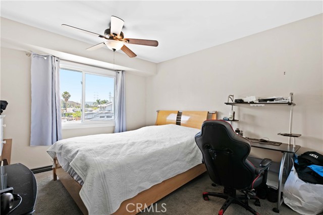 21101 Rosedell Drive, Saugus CA: https://media.crmls.org/medias/21af5bcb-1c2f-4c8e-b0d9-5db6e97e8324.jpg