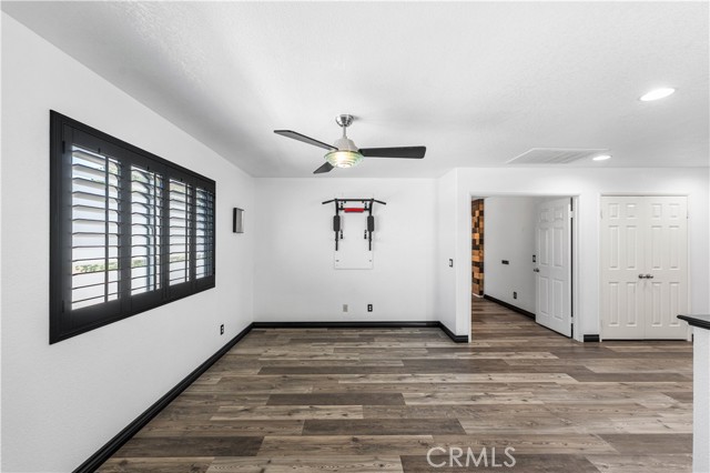 3429 Gemstone Avenue, Rosamond CA: https://media.crmls.org/medias/21afd3f2-57d9-4bee-9c7f-e03c26c93b0c.jpg