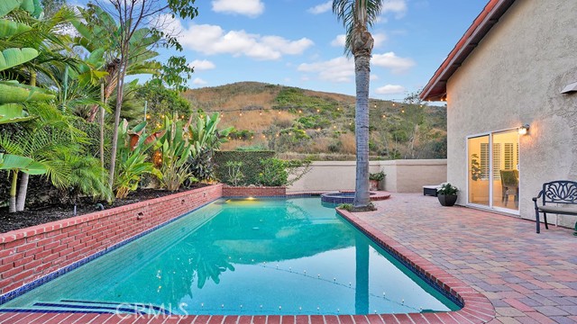 31962 Via Montura, San Juan Capistrano CA: https://media.crmls.org/medias/21b1355f-6274-40dd-8327-31b0bbc0842b.jpg