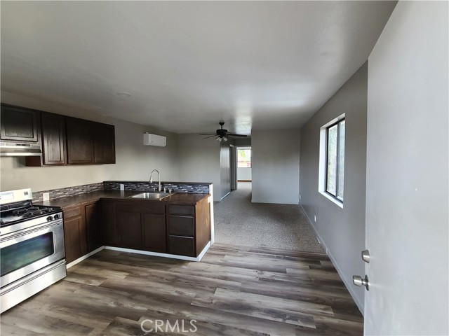 2244 Corto st, Bakersfield CA: https://media.crmls.org/medias/21b18cfc-1c52-4d85-bc8d-c59c2dcb4e53.jpg