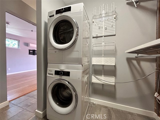 Detail Gallery Image 11 of 13 For 19011 Vanowen St, Reseda,  CA 91335 - 1 Beds | 1 Baths