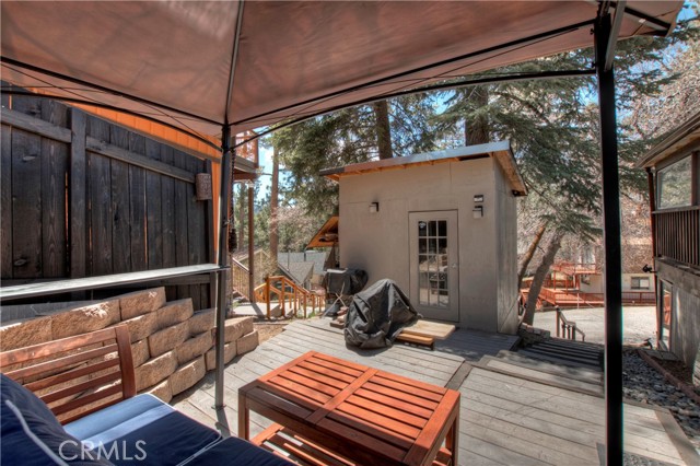 Detail Gallery Image 28 of 32 For 43114 Encino, Big Bear Lake,  CA 92315 - 2 Beds | 2 Baths