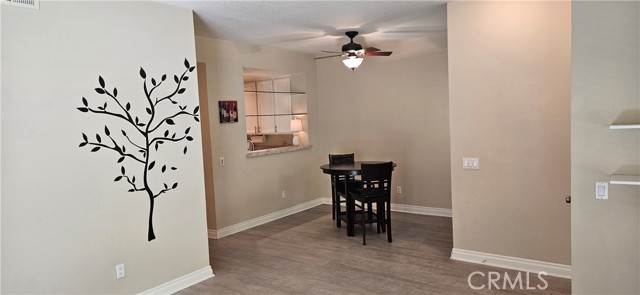 Detail Gallery Image 3 of 18 For 21218 Camelia #49,  Lake Forest,  CA 92630 - 1 Beds | 1 Baths