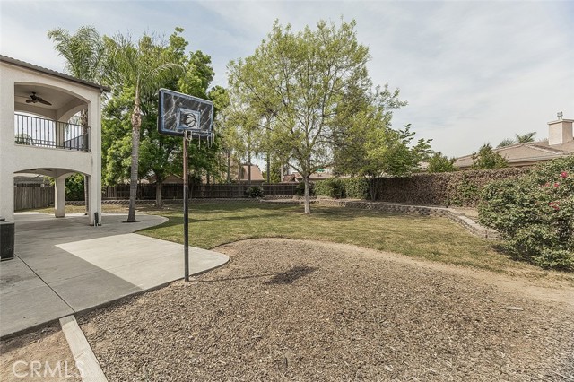 Detail Gallery Image 60 of 75 For 1377 Fenmore, Sanger,  CA 93657 - 4 Beds | 3 Baths