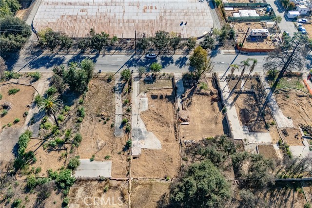 95 E Calaveras Street, Altadena CA: https://media.crmls.org/medias/21b3a989-f803-4a18-9b17-6596aa658769.jpg