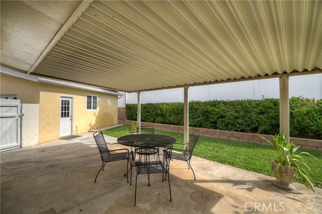 1315 Stillman, Redlands CA: https://media.crmls.org/medias/21b487f4-41bf-465e-8ecc-12a843c9e2ae.jpg