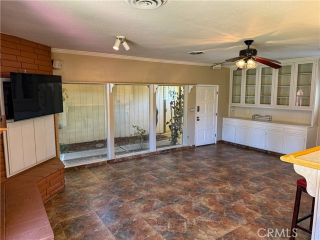 Detail Gallery Image 23 of 52 For 3801 Flintridge Dr, Bakersfield,  CA 93306 - 4 Beds | 3/1 Baths