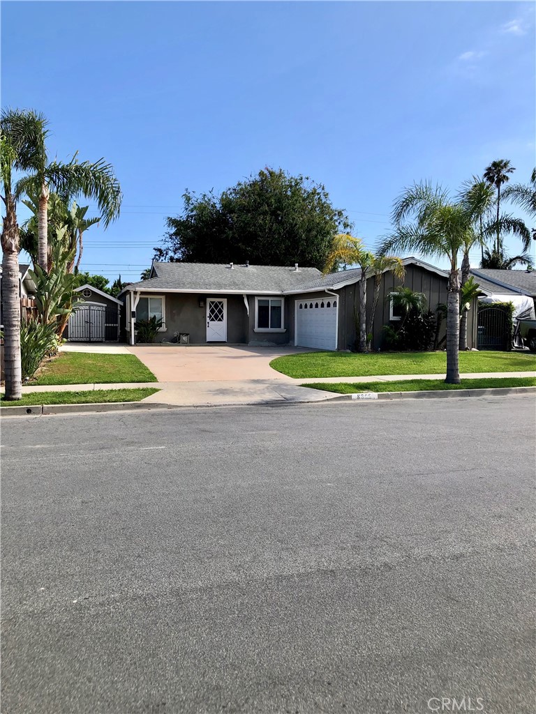 8302 Tyler Circle, Huntington Beach, CA 92646