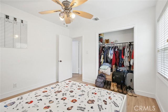 3686 Palo Verde Avenue, Long Beach CA: https://media.crmls.org/medias/21b6dcd1-20c3-4eb5-965b-a50e4ce456cd.jpg