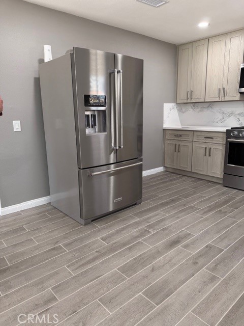 Detail Gallery Image 5 of 30 For 18255 Brightman, Lake Elsinore,  CA 92530 - 2 Beds | 1 Baths